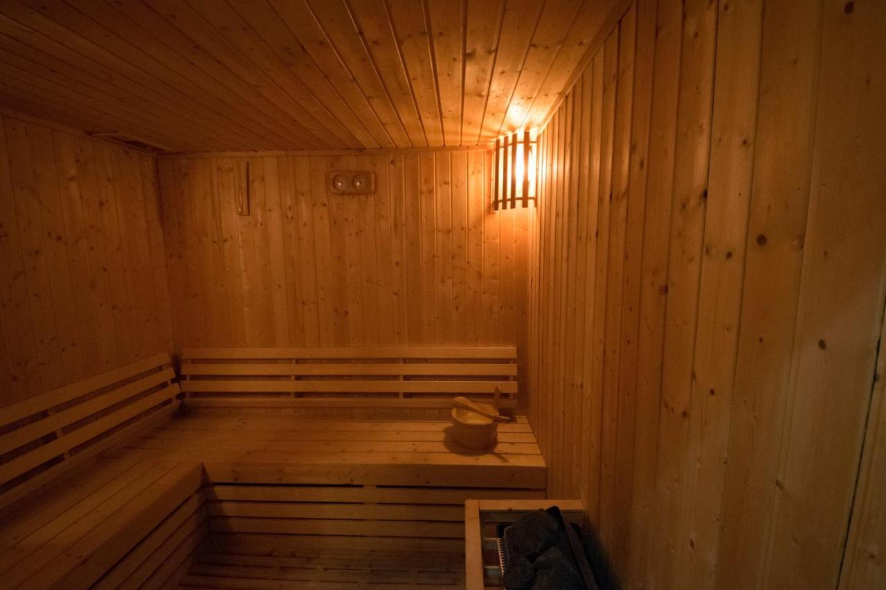 Warwick Doha Hotel Exterior photo A Finnish sauna